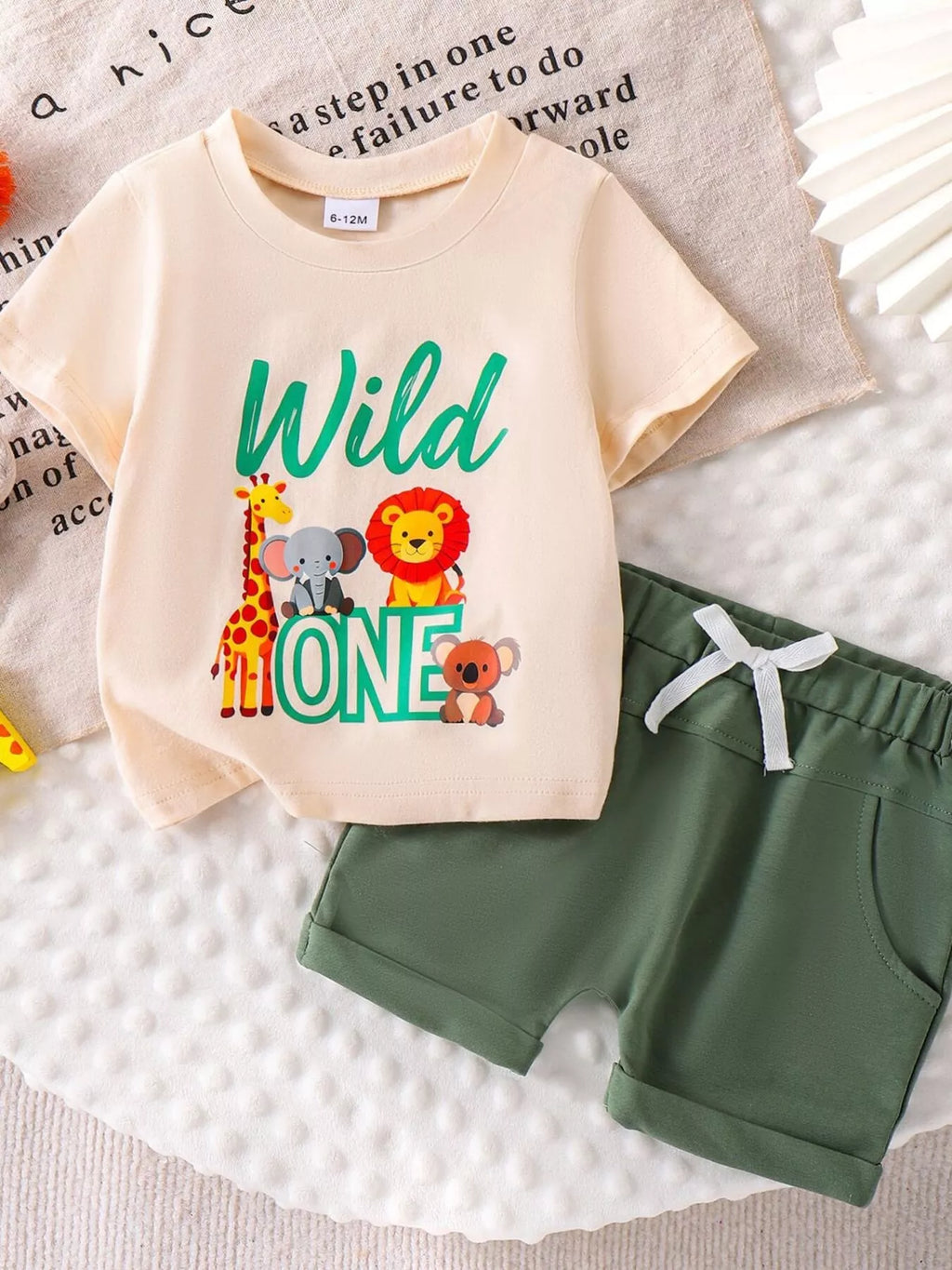 Graphic Round Neck Tee and Shorts Set in Green, product view 2