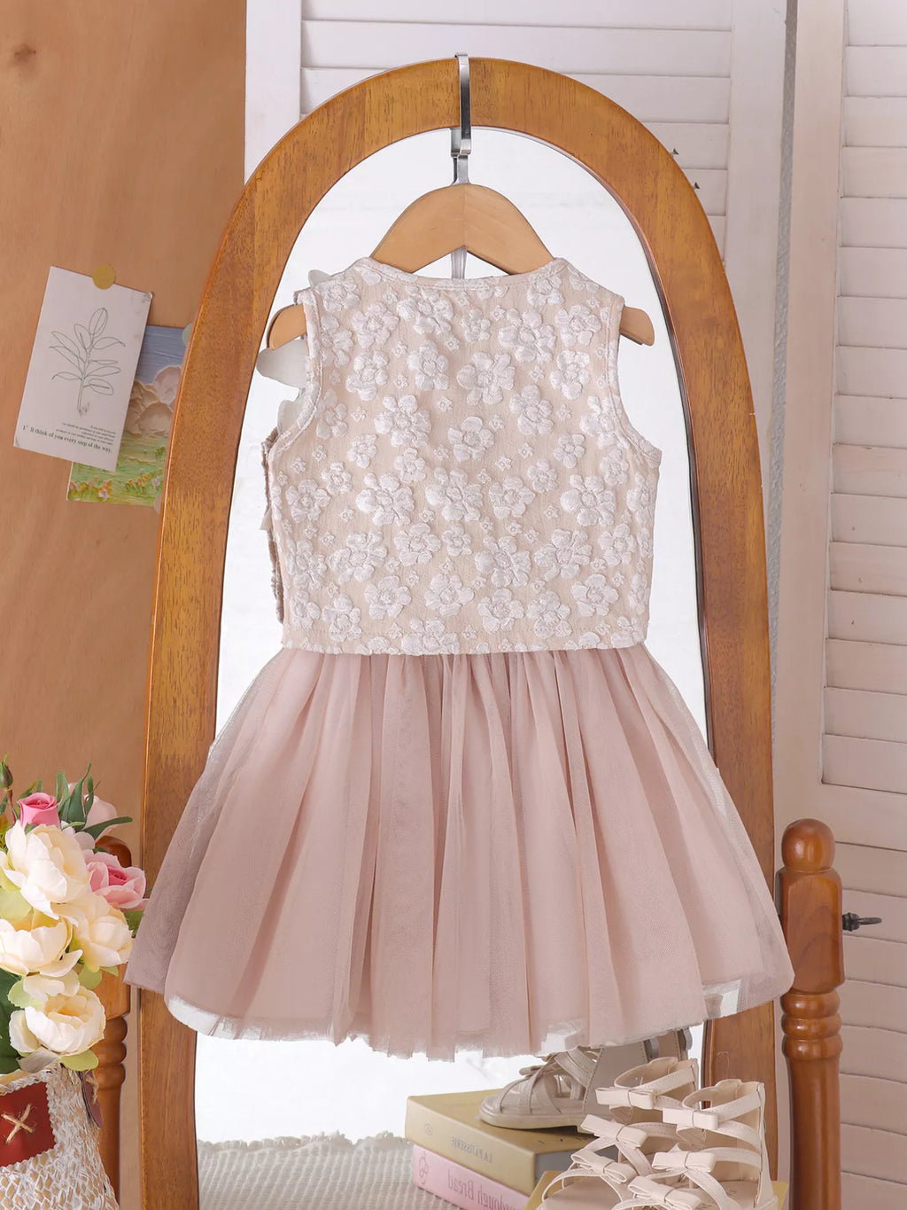 Flower Button Up Vest and Skirt Set in Gray, product view 5