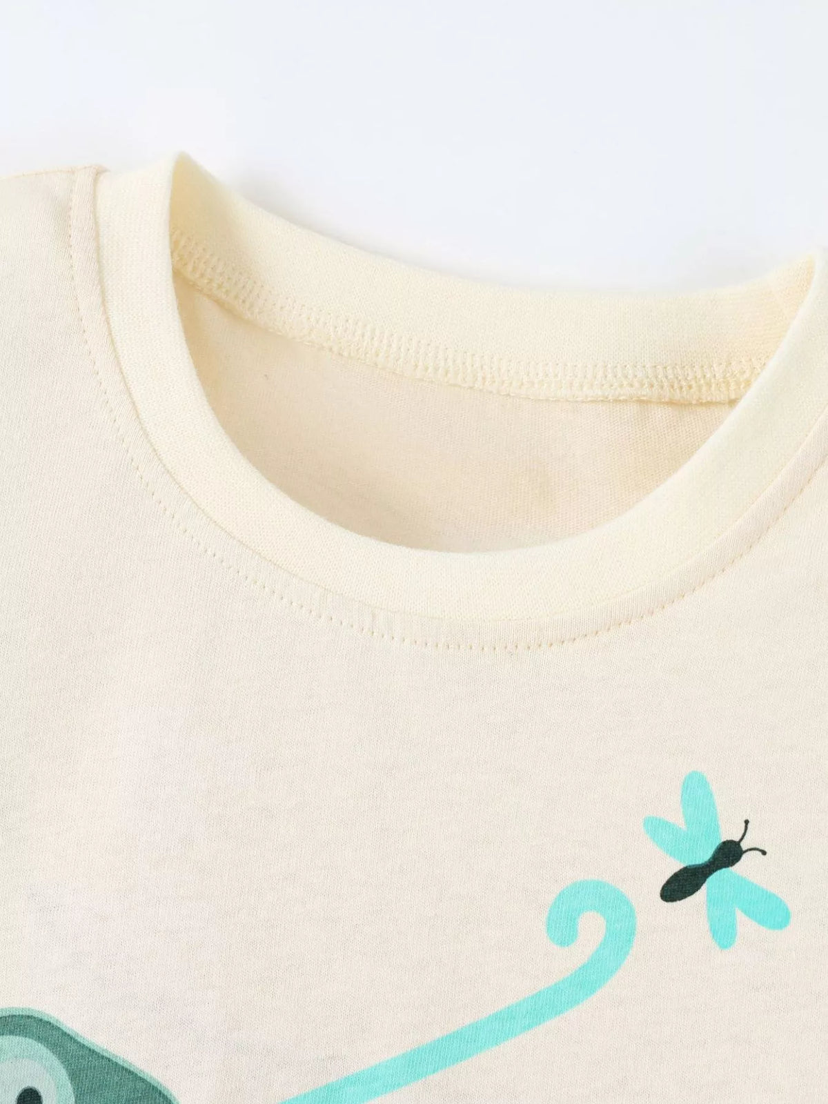 Chameleon Catching Insect Graphic T-Shirt in Gold, product view 3