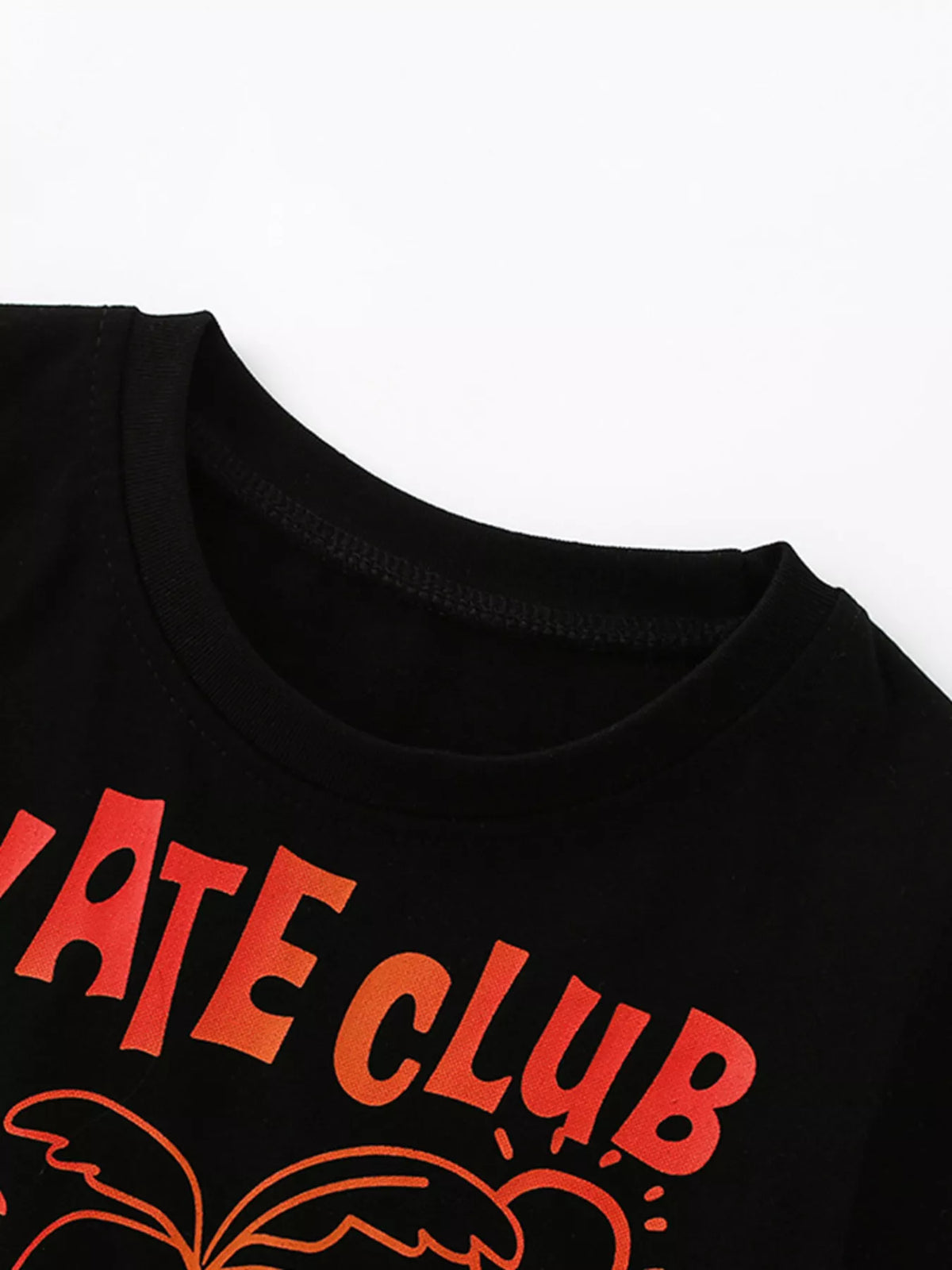 Graphic Round Neck T-Shirt in Black, product view 3