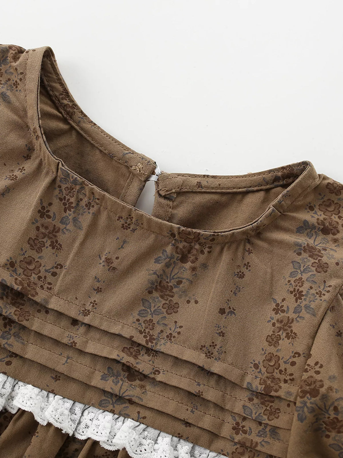 Vintage Floral Puff Sleeve Dress in Brown, product view 3