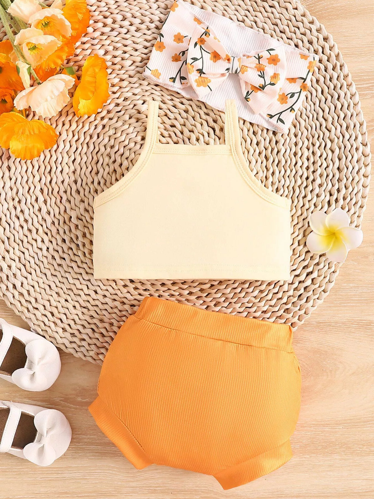 Letter Cami and Shorts Set in Light Yellow, product view 5